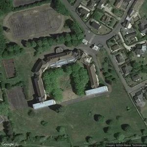 hopital-abandonne-a-evreux-evreux-27000-1.webp