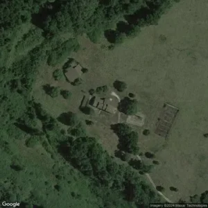 manoir-abandonne-de-jugazan-jugazan-33420-1.webp